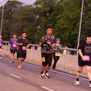 Runner Photo 2725027