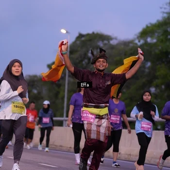 Runner Photo 2725059