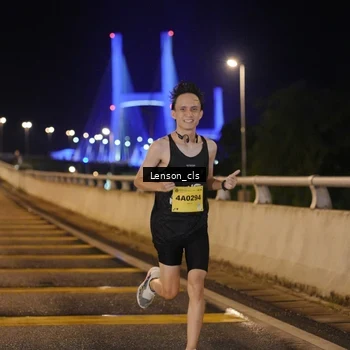 Runner Photo 2725078