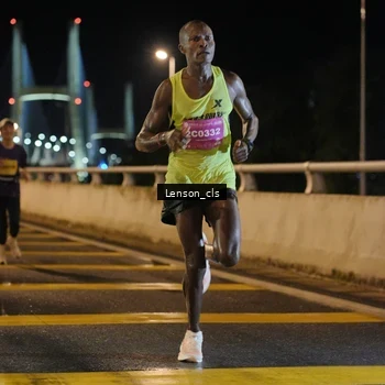 Runner Photo 2725093