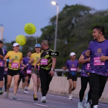 Runner Photo 2725094