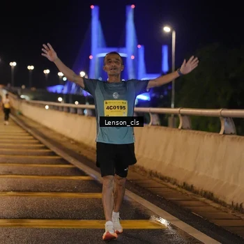 Runner Photo 2725114