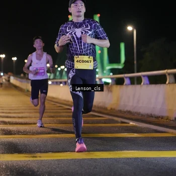Runner Photo 2725144