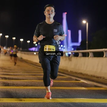 Runner Photo 2725158