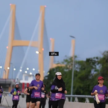 Runner Photo 2725200