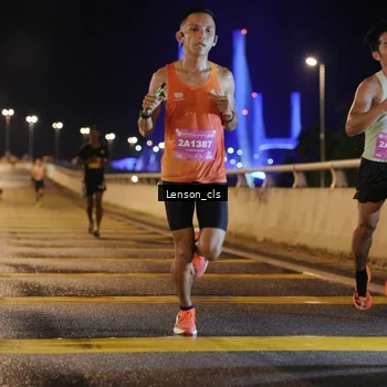 Runner Photo 2725223