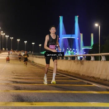 Runner Photo 2725241