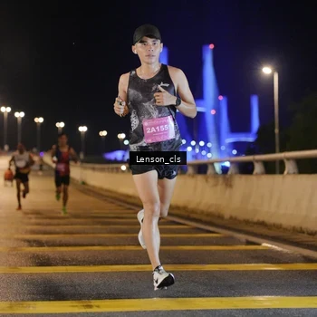 Runner Photo 2725276