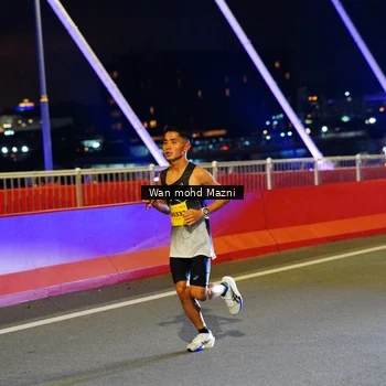 Runner Photo 2725294