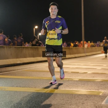 Runner Photo 2725320