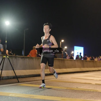 Runner Photo 2725342