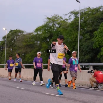 Runner Photo 2725345
