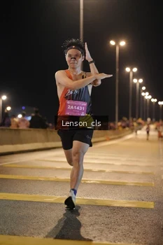 Runner Photo 2725384