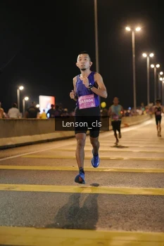 Runner Photo 2725394