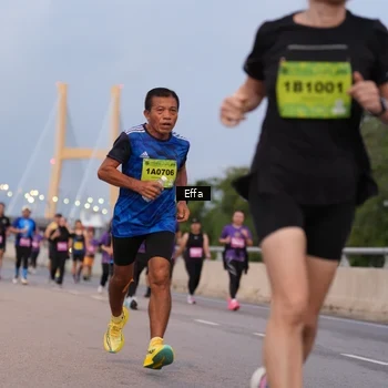 Runner Photo 2725407