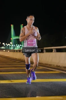 Runner Photo 2725428