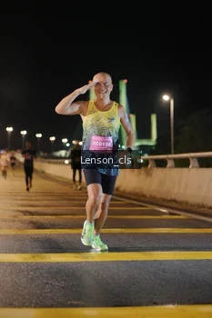 Runner Photo 2725462