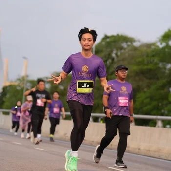Runner Photo 2725497