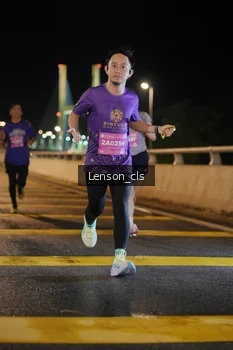 Runner Photo 2725504