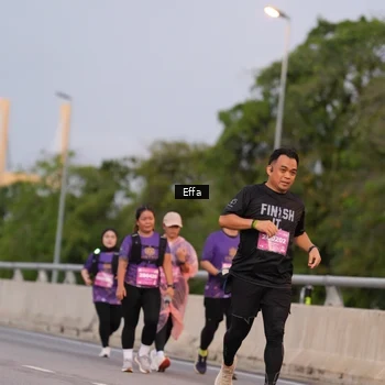 Runner Photo 2725506