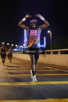 Runner Photo 2725511