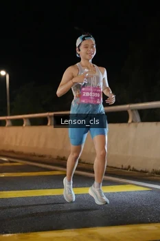 Runner Photo 2725516