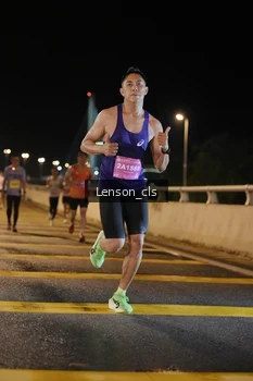 Runner Photo 2725518