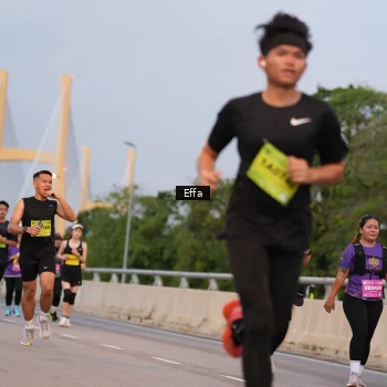 Runner Photo 2725528