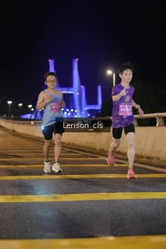 Runner Photo 2725560