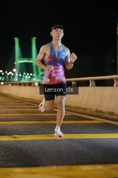 Runner Photo 2725573