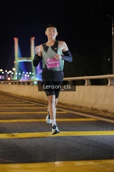 Runner Photo 2725652