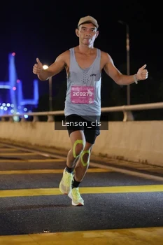Runner Photo 2725722