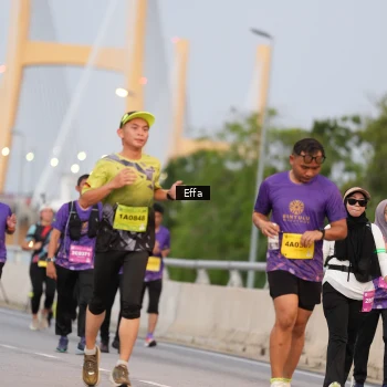 Runner Photo 2725726