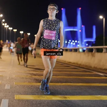 Runner Photo 2725729