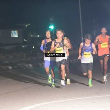 Runner Photo 2725751