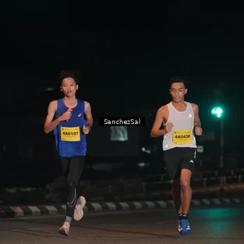 Runner Photo 2725778