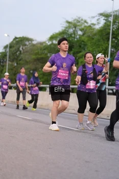 Runner Photo 2725815