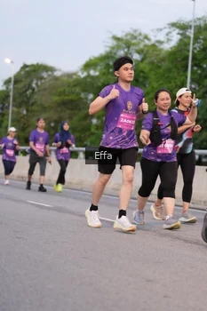Runner Photo 2725816