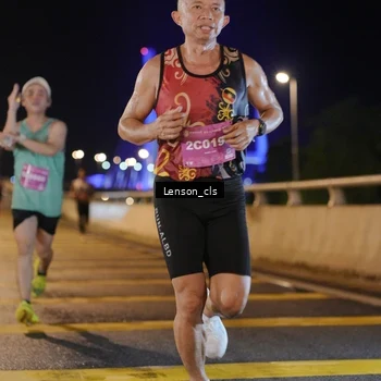 Runner Photo 2725823