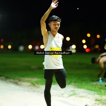 Runner Photo 2725837
