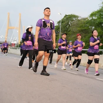 Runner Photo 2725840