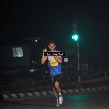 Runner Photo 2725850
