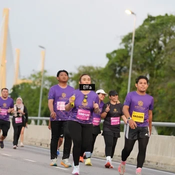 Runner Photo 2725871