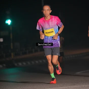 Runner Photo 2725872