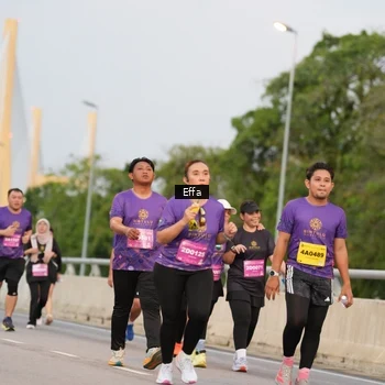 Runner Photo 2725875