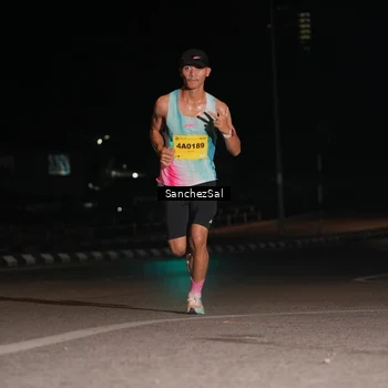 Runner Photo 2725897