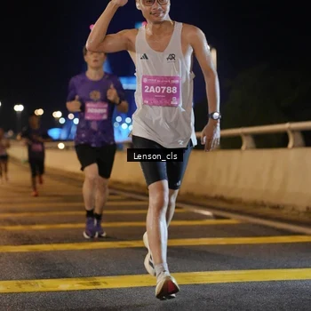 Runner Photo 2725911