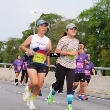 Runner Photo 2725912