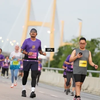 Runner Photo 2725938