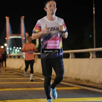 Runner Photo 2725944